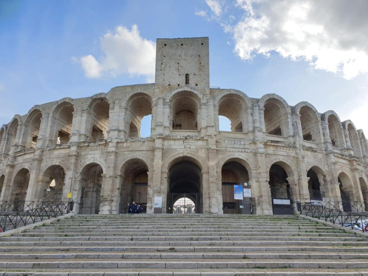 Appart Lumineux De L'Hotel De Ville Arles Eksteriør billede