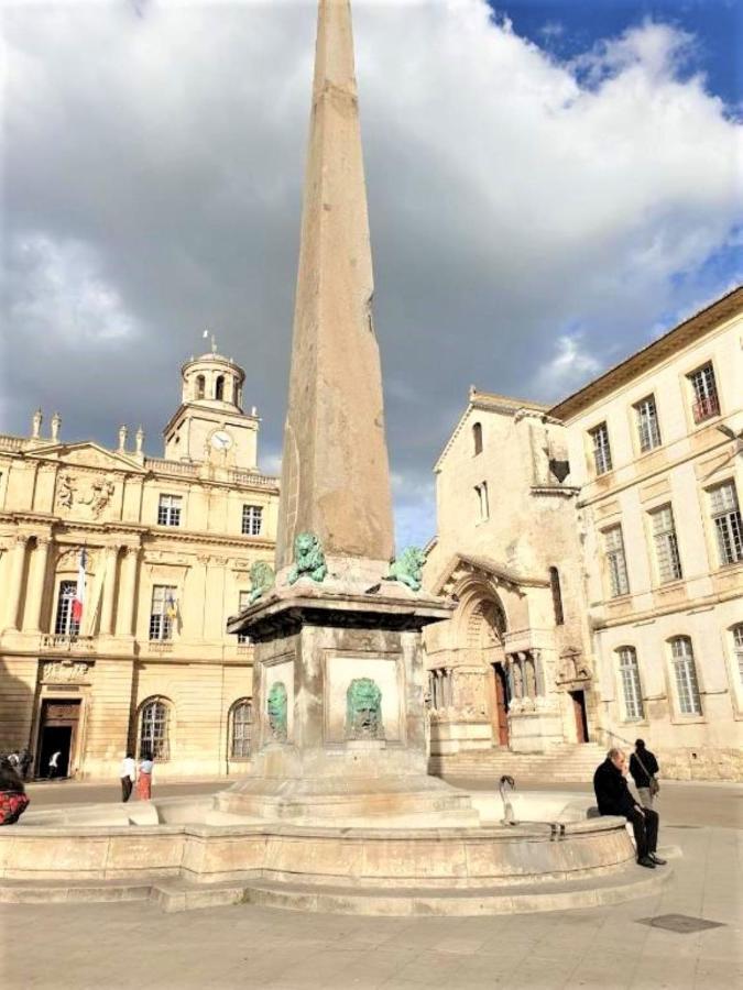 Appart Lumineux De L'Hotel De Ville Arles Eksteriør billede
